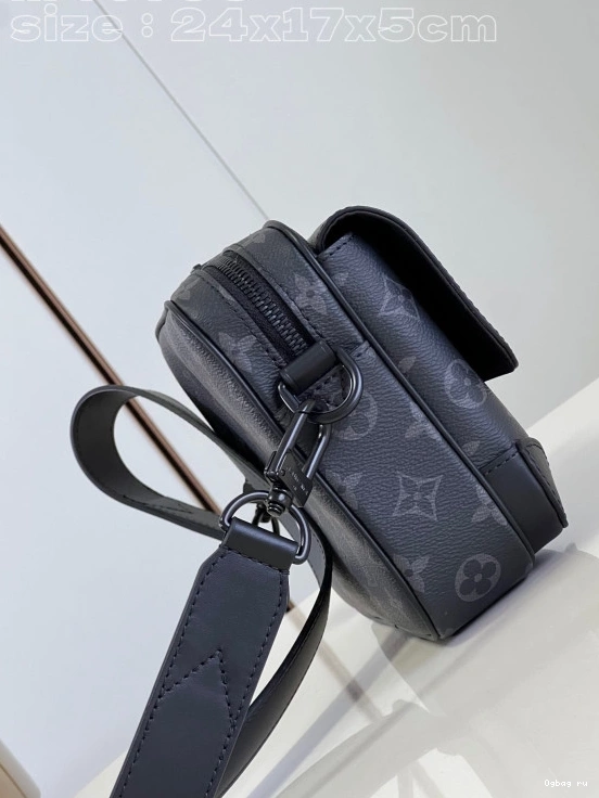 Steamer LOUIS Messenger VUITTON 0730